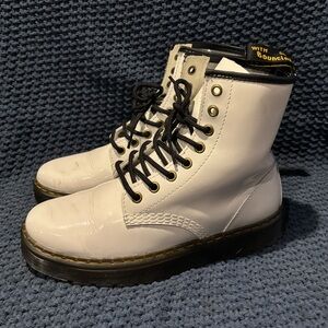 Dr.Martens Women’s white boots. Size 7